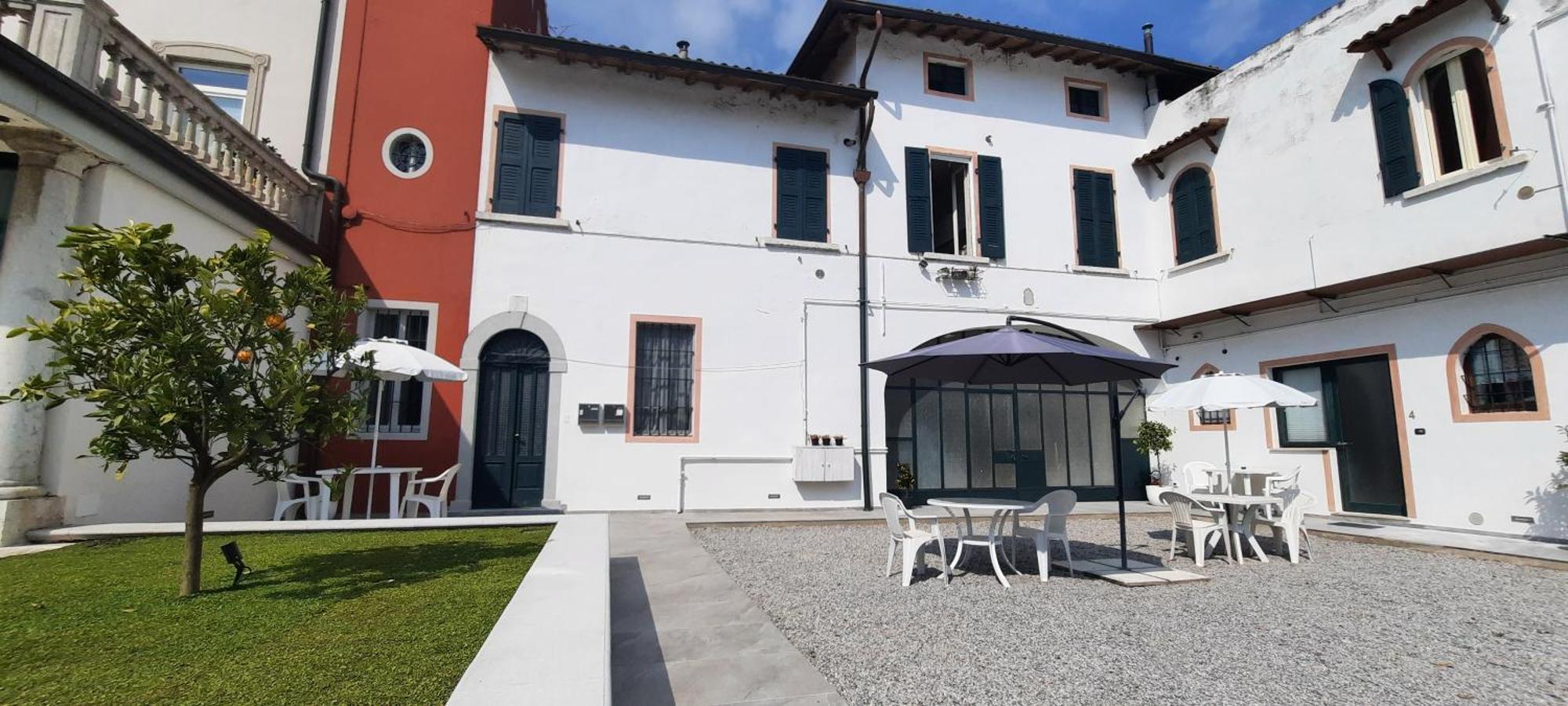 Country Esmera Desenzano del Garda Dış mekan fotoğraf